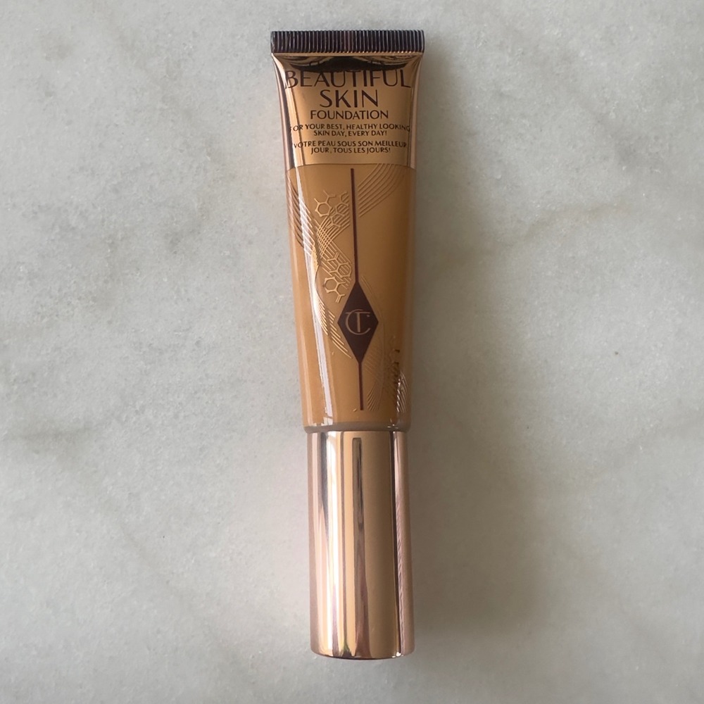 Charlotte Tilbury Beautiful Skin Foundation ~ 10 NEUTRAL ~ 1 fl oz ~ New in Box - Picture 2 of 4